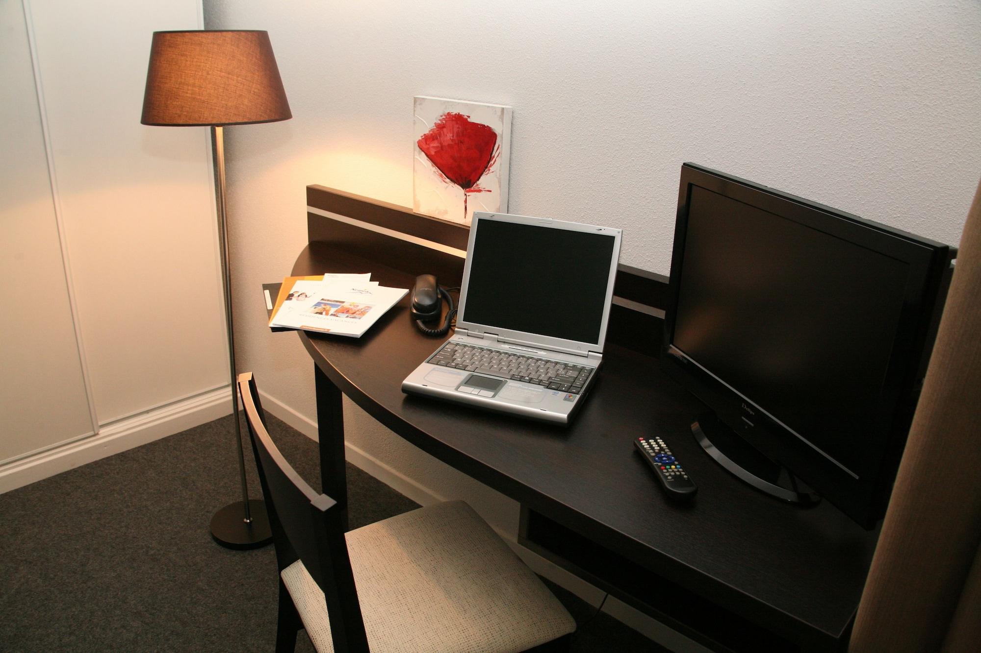 Nemea Appart Hotel Home Suite Nancy Centre エクステリア 写真