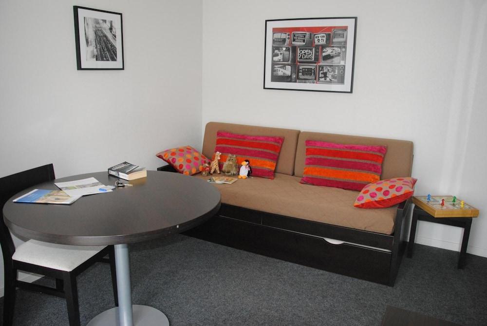 Nemea Appart Hotel Home Suite Nancy Centre エクステリア 写真